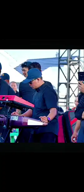 Yuznia Zebro _ Gelas Retak _ AZZETA GROUP  #AZZETAGROUP #musikdangdut  #Yuzniazebro  #gelasretak 