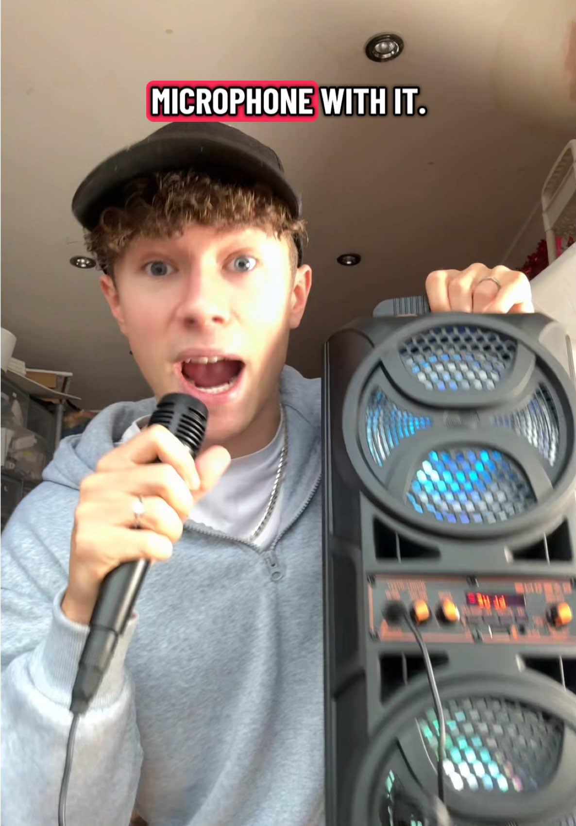 This is actually the best speaker I’ve ever found! It’s so much louder than my I expected! #speaker #karaokemachine #karaoke #singing #blackfriday  