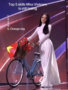 Top 5 skills Miss Vietnam is still hiding #huonggiang #missuniverse #trangphucdantoc #nationalcostume #missvietnam 