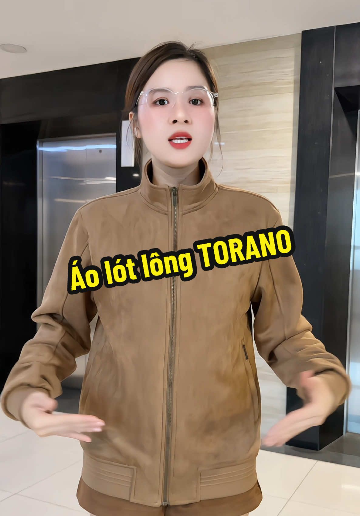 Áo khoác lót lông mềm ấm nhà TORANO cho các anh ạ #TORANO #phuongvinguyen #phuongsongsinh #aokhoacnam #aokhoaclotlong 
