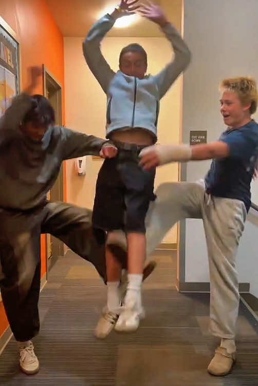 Boom Boom Boom #boom #funny #prank #fyp 