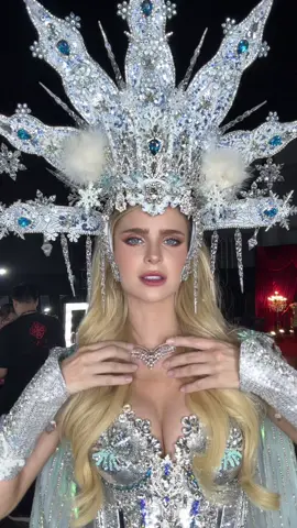 VAMOS CHILE!!! 🇨🇱 a darlo todo hoy 🥹🇨🇱 La Patagonia como inspiración y Chile como esencia. Un diseño que habla por sí solo 🥹 @อาร์ทอัครัชเนรมิตศิลป์ 