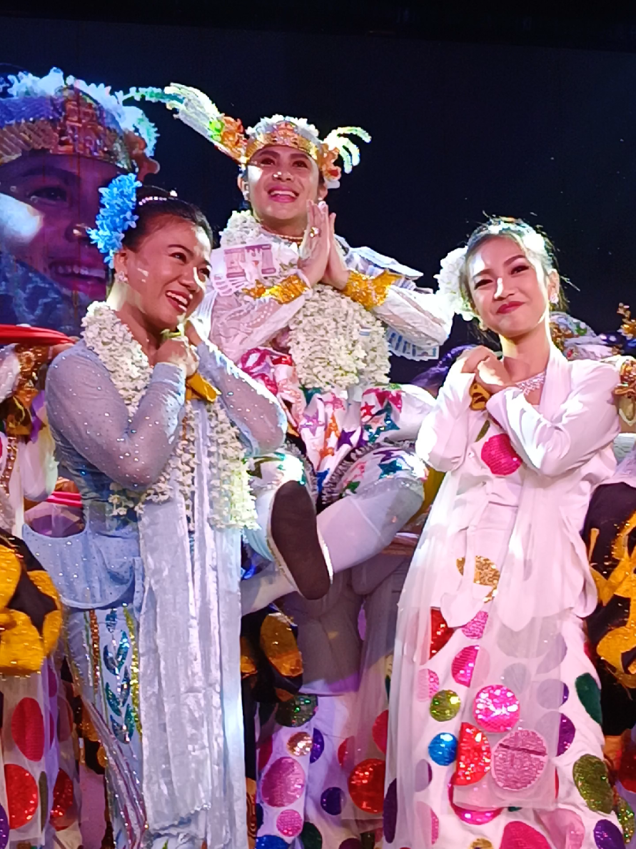 ချစ်လို့ 💜🤍💙💛 #mycharmingprince  #ဖိုးချစ် #adorablechitchit  #cherisheverymoment #fypシ゚ 