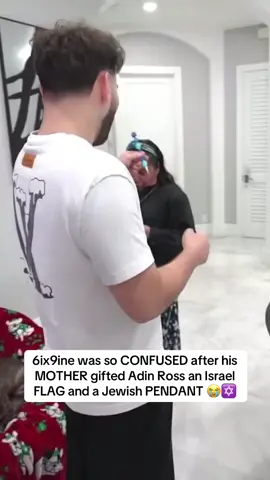 6ix9ine was so CONFUSED after his MOTHER gifted Adin Ross an Israel FLAG and a Jewish PENDANT 😭✡️ | #6ix9ine #n3on #adinross #jewish 