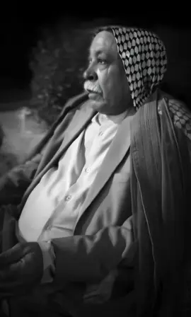 يولد متابعه للحساب محضور 💛 . . . . . . . . #سريح_الزريجاوي #شعراء_وذواقين_الشعر_الشعبي🎸 #شعر_عراقي #شعر_وقصائد #شعر 