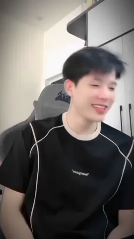 chỉ còn vỏn vẹn 4 ngày nữa thôi là đến sinh nhật 🌻 rồi, quà thì cũng chuẩn bị rồi nhưng giờ người nơi đâu 😔 #trongduong #phantrongduong33 