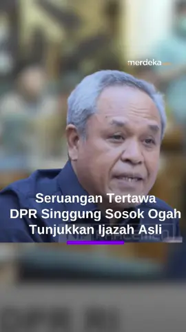 Baleg DPR menggelar Raker dengan Kemendikdasmen dan Kemenag membahas pemantauan UU Guru dan Dosen. Anggota Baleg Demokrat Benny K. Harman menyinggung isu ijazah palsu. Ia menyebut ada guru yang membeli sertifikasi dan ijazah. Benny juga menyinggung tuduhan ijazah palsu kepada Hakim MK Arsul Sani, yang disebut berani menunjukkan ijazah aslinya—berbeda dengan sosok lain yang enggan memperlihatkan. “Ada teman saya Pak Arsul Sani. Dia tunjuk ijazah aslinya. Nggak kayak yang lain,” ujar Benny, disambut tawa satu ruangan. #Merdekadotcom #BennyDemokrat #Ijazah #TakBerani #MdkShort