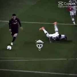 #Football#Dribbles#Fyp #Go#viral.