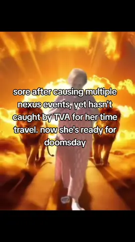 sore what's ur pegangan babe?🤭😍✌💙💐🌸🌺💜🥀🖤🌸 #soreistridarimasadepan #avengersdoomsday 