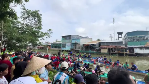 lại sắp được gặp nhau nữa rồi.@thanh @Nguyễn 🛶✈️ @NhatMinh@npt @️  @Chanh Ớt🌀 @An @Hiếu Mẫn. @hoàng phúc #duavolaitamsoc #xamytu #duavolai #trebaret #