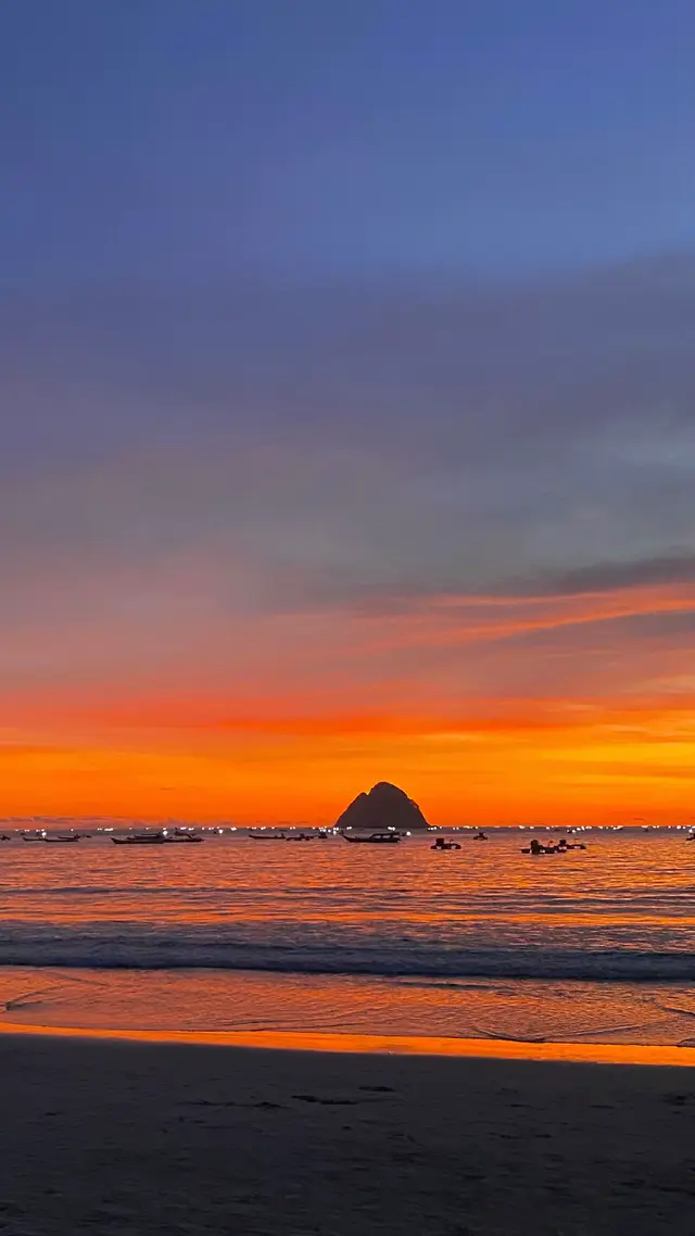 #sunset #selongbelanakbeach #fyp #lombok 