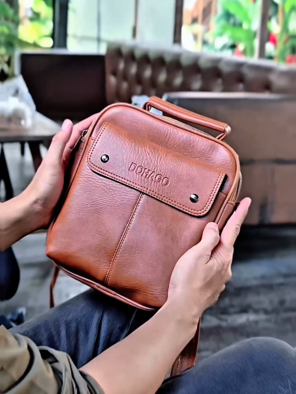 Túi đeo chéo nam DOHAGO nhỏ gọn tiện lợi #tuideocheo #tuideocheonam #tuixachnam #vairal #taiorex 