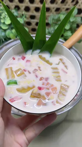 Chè này nấu xong Để lạnh lạnh ăn ngon lắm mấy chị ơi #muckbang #ancungtiktok #tudede195 #xuhuong #chesuongsahatluu 