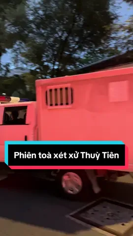 2 năm …. #chauphi #quanglinhvlog #thuytien 