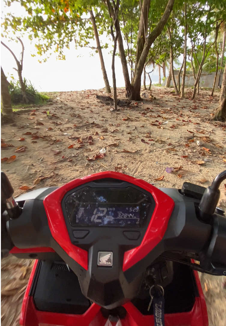 Walur beach krui 🫰#lampung #pantaiwalur #wisatalampung 