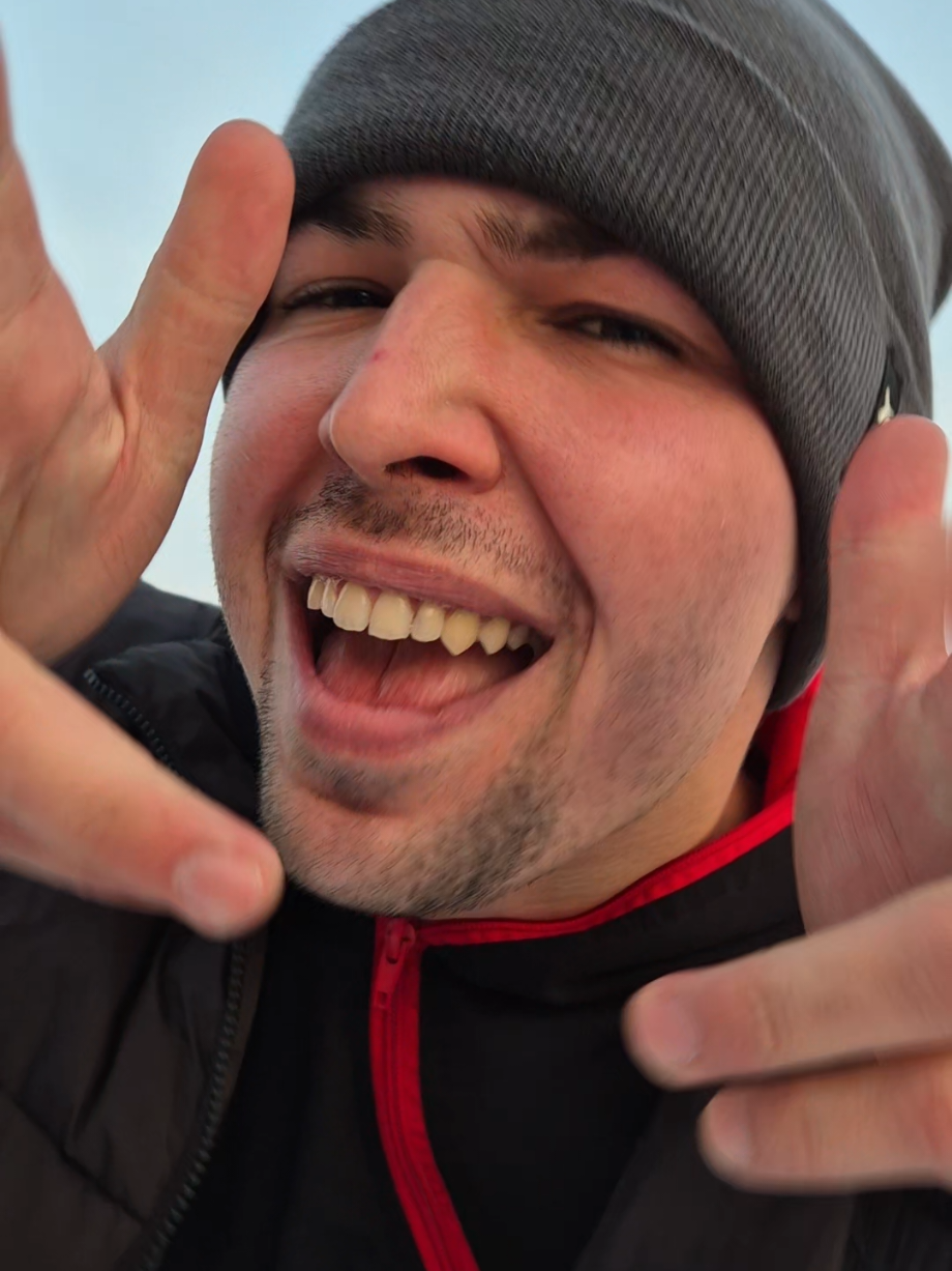 За звёздочкой 😅🤣 Автор@anby_official25 🎶  #зазвёздочкой #бийск #репост #подписка #fyp 