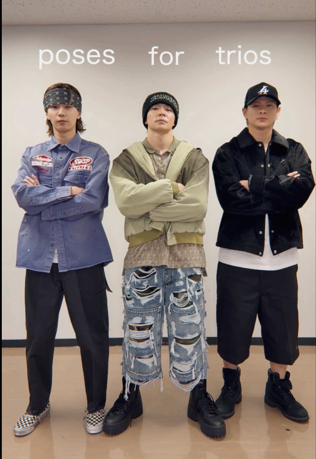 poses for trios 📸 #poses #trios #Number_i  