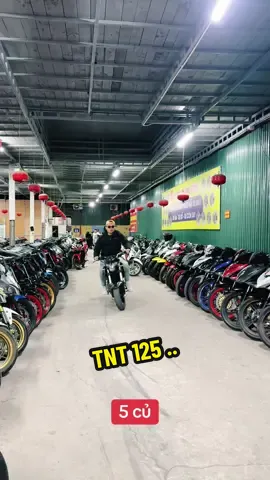 Benelli TNT 125 … #tnt125 #xemaycugiare #xemaycuhanoi #xemaycu #trungtamxemaycuhanoi 