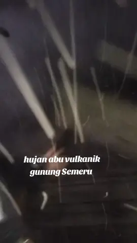 #semerumeletus  #hujan  #abu 