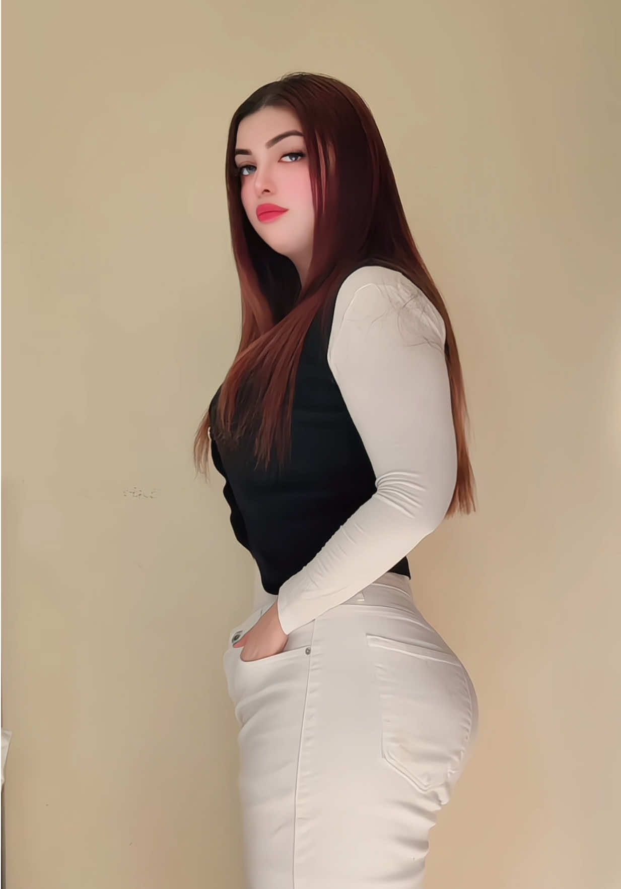 🤍🕊️ #heerbaloch #dubai #uae 