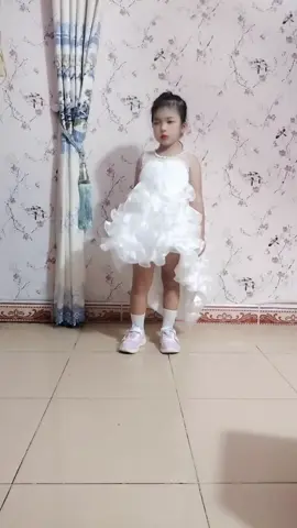 bảo bối của mẹ