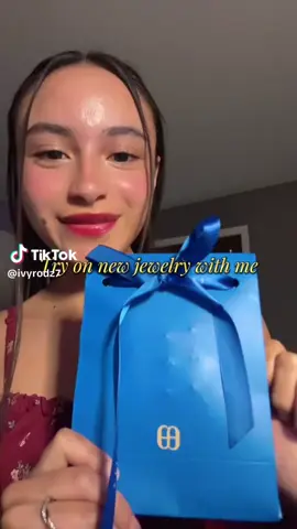 @Ivy~Rodz 🇵🇷🌻  Thank you sweetheart for your support ❤️ #ellexistjewelry #jewelrylover #ellexisticons 