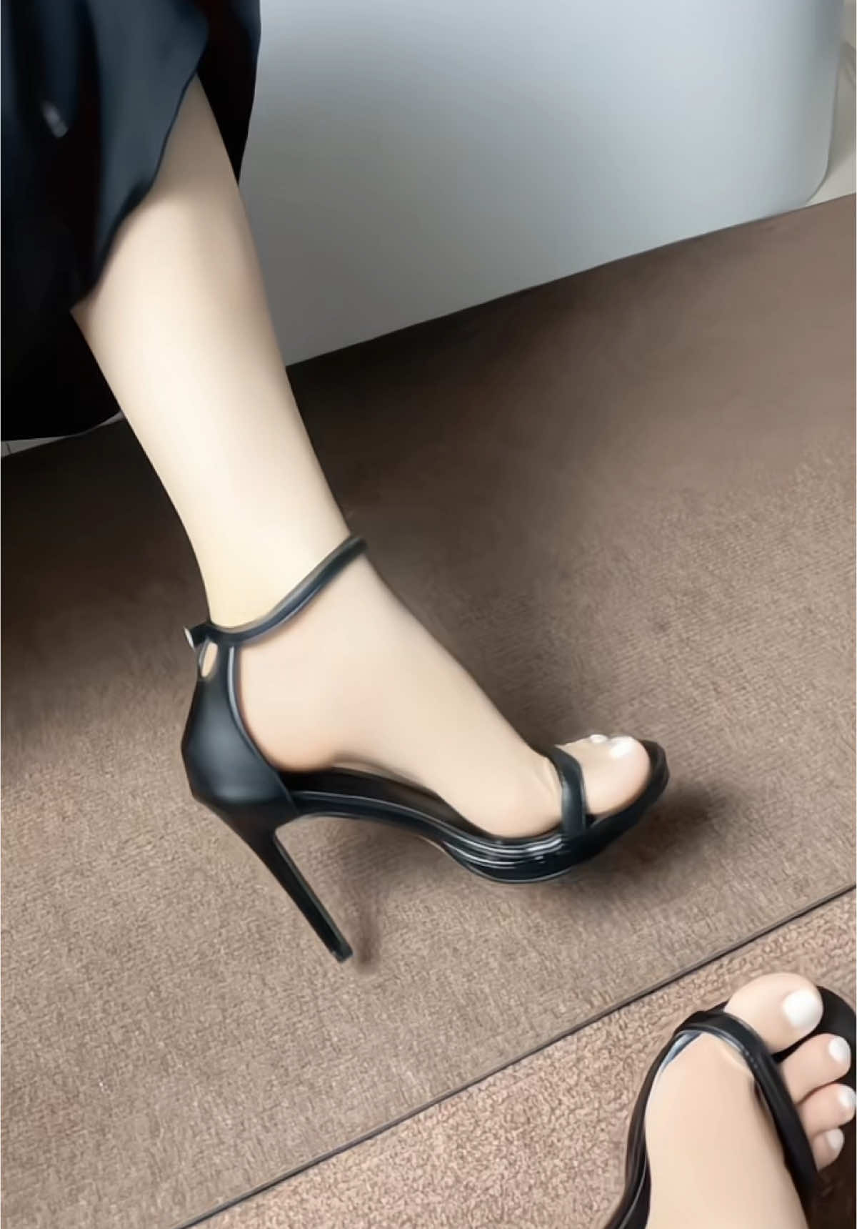 𝑲𝒆̂̉ 𝒄𝒂̉ 𝒕𝒓ờ𝒊 𝒌𝒉𝒐̂𝒏𝒈 𝒏ắ𝒏𝒈,𝒕𝒉𝒊̀ 𝒎ắ𝒕 𝒗𝒂̂̃𝒏 𝒑𝒉𝒂̉𝒊 𝒕𝒓𝒐𝒏𝒈 Đờ𝒊 𝒌𝒉𝒐̂𝒏𝒈 𝒄𝒂̂̀𝒏 𝒓𝒖̛̣𝒄 𝒓ỡ,𝒏𝒉𝒖̛𝒏𝒈 𝒕𝒊𝒎 𝒑𝒉𝒂̉𝒊 𝒓𝒖̛̣𝒄 𝒉𝒐̂̀𝒏𝒈 🎀#reviewgiaydep #guocnu #caogotsangchanh #giayditiec #xuhuong #giaycaogot 