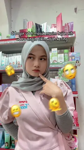 si paling satset bikin wajah auto lembab dan glowinggg🥰😍🫶🏻✨ #facemist #pigeonteens #skincare #remaja #viral 