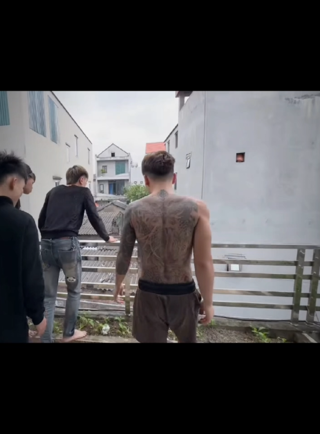 Giáp gặp fan cứng#ytbchanhchanhtv #teamhoangemvlogs👑 