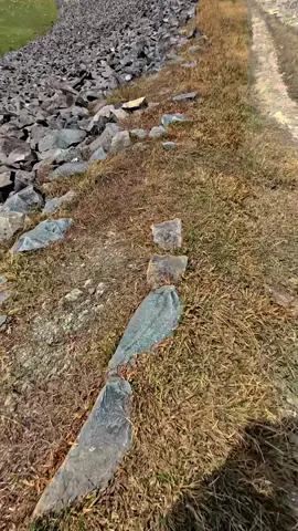 tempat se indah ini menyimpan banyak luka🙂#purwakarta_istimewa #promomakanharian #paranggombongpurwakarta #pyfツ #campinggroundparanggombong 