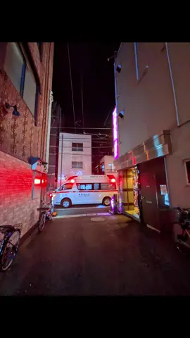 夜の裏道さんぽ #吉原  #水色りぼん 