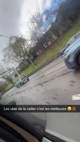 T’es dans un uber qui est à bout 😂😂😂 #fyp #uber #paris 