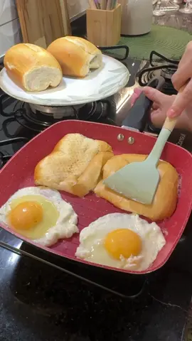Quando o marido pede um pão com ovo caprichado 
