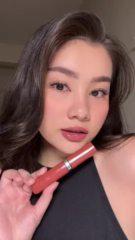 When your lip combo stays glossy, bold, and unbothered the whole day… that’s when you know it’s infallible. 👑 The Infallible Laque Resistance Lipstick gives that luxury-level shine, high-impact color in one swipe, and all-day comfort without breaking the bank. Truly unstoppable. 💄✨ @L'Oreal Paris  #HouseOfInfallible #LOrealPH #LOrealPartner #glossylipstick #makeup  