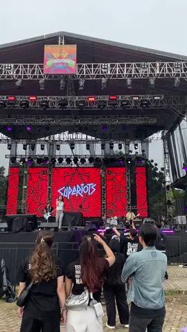 #superiots #mandarose #kawanriots #nuansafestival 