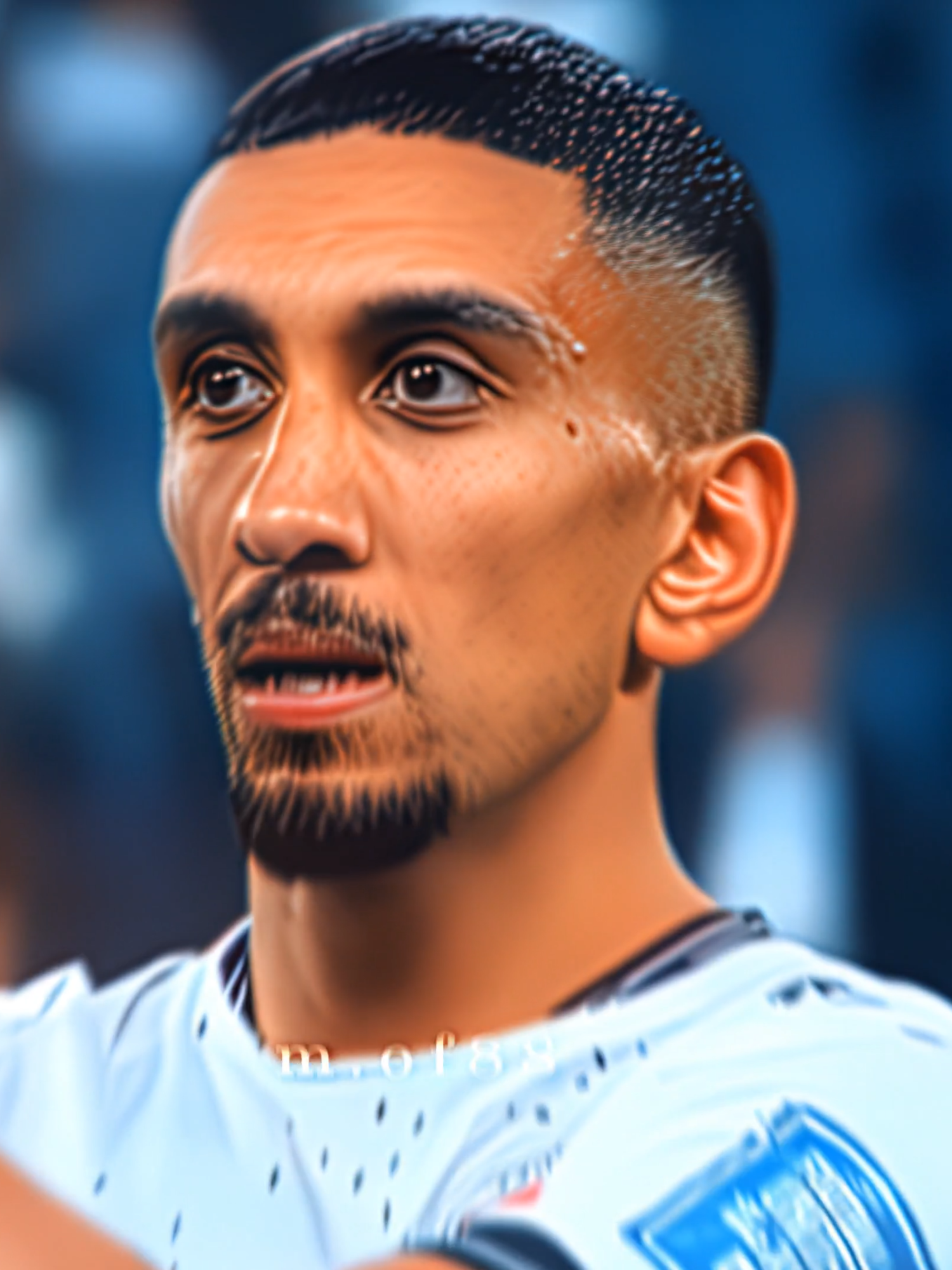 بمناسبة فوز منتخبنا سويت تصميم بسيط😍 . . #مونتاج_محمد_فلاح  #تيم_كاردفكت  #المنتخب_العراقي  #اسود_الرافدين  #الامارات  #البصرة  #ملعب_جذع_النخلة  #fotball  #foryou  #foryoupage