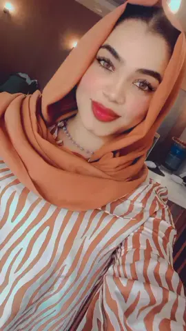 انا فيك بكاتل💃🏻💃🏻💃🏻#عسلية🧡 #جخو،الشغل،دا،يا،عالم،➕_❤_📝 #الشعب_الصيني_ماله_حل😂😂 