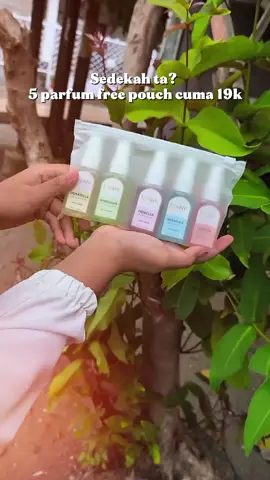 Sebuah Kebaikan di Ujung Jari Anda: Sedekah Akbar Parfum Lucero! Siapa bilang tampil wangi dan menawan itu mahal? Lucero hadir membawa kabar gembira yang sulit dipercaya, sebuah 