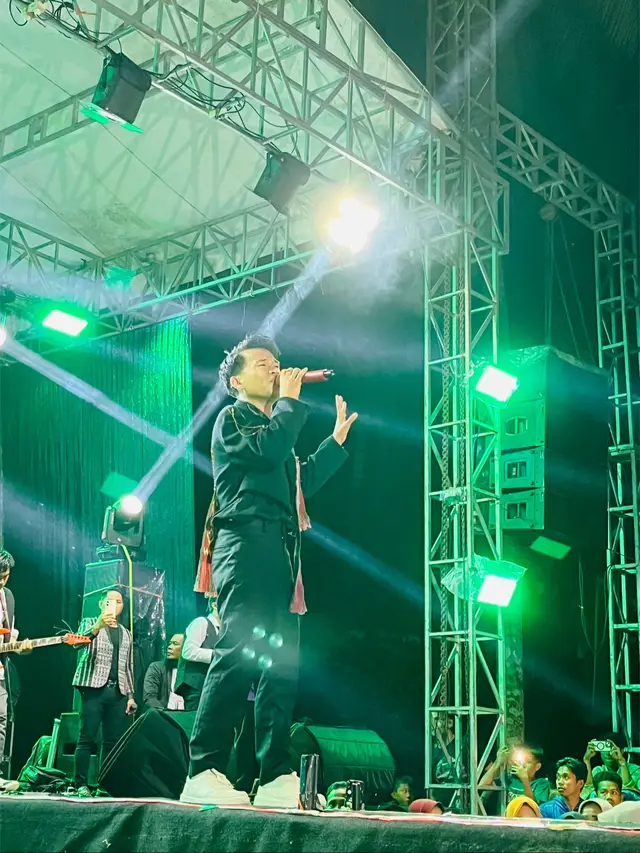 @NALDY D'ACADEMY 7 @Pesona Mandar Sulawesi Barat #fypage #fypシ゚ #bollywood #naldyda7 