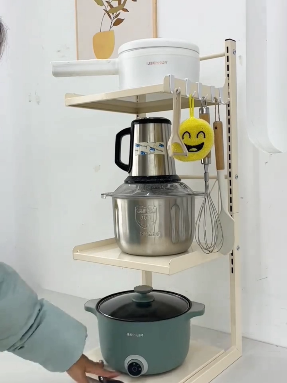 Kệ xoong nồi có rãnh trượt #tienich #dogiadung #giadungtienich #dogiadungthongminh288 