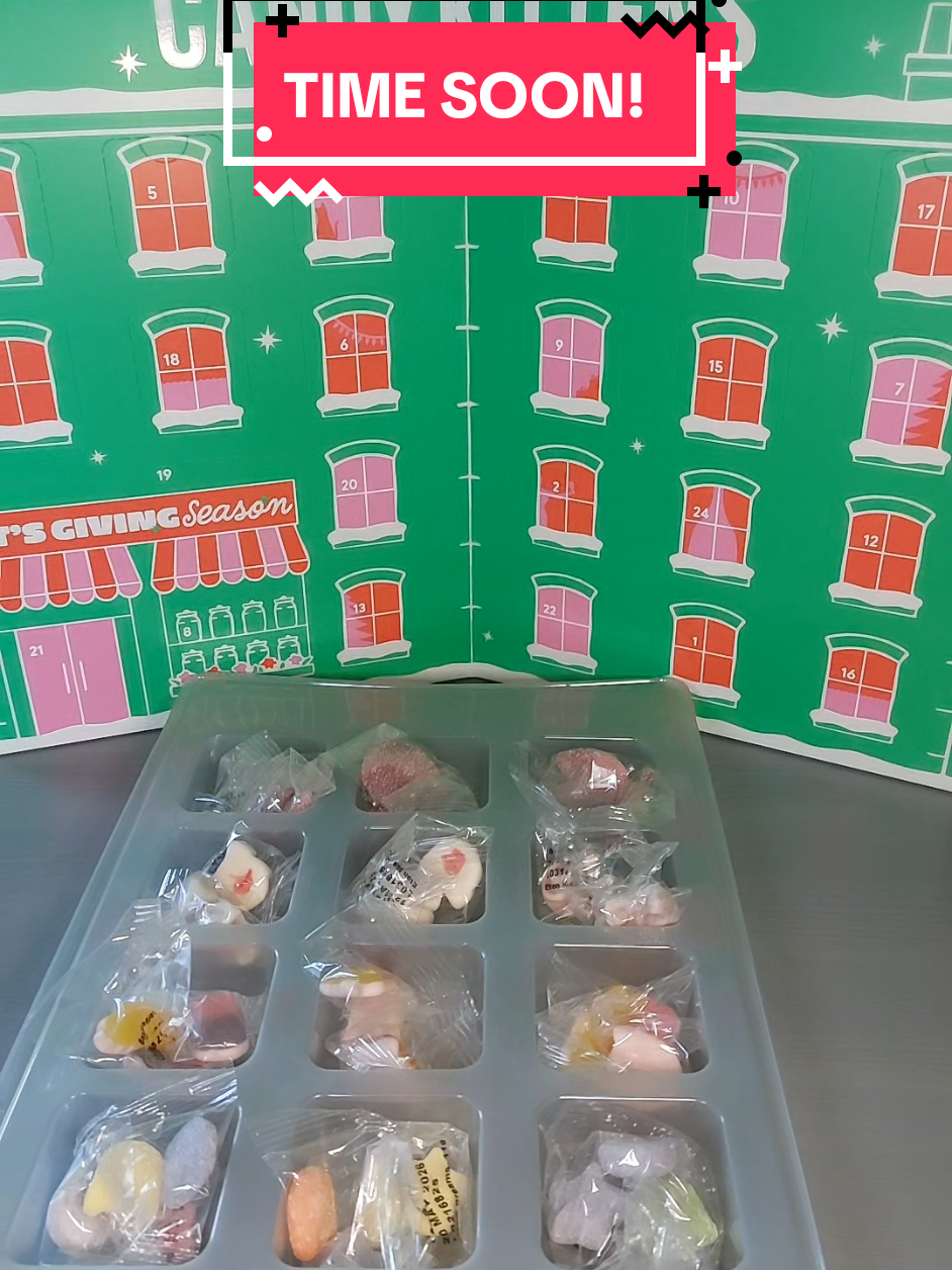 candy Kittens Advent Calendar- time is running out its nearly December!! #tiktokmademebuyit #blackfriday #christmas #adventcalendar #vegan 