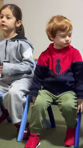 Find someone who'll look at you like this ✨️🌟🧡 #kindergarten  #kids #foryoupage 