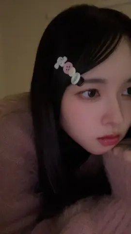 これで明日は起きれるね( ◠‿◠ ) ところでみんなどっち向きで寝るタイプ？ #おはよう #いいね 