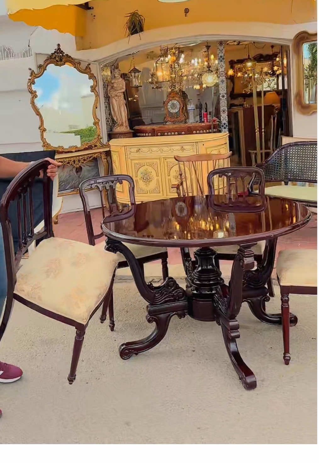 مرحبا بيكم و ديما الجديد 🌺 🌺Disponible ennasr 1 livraison a domicile  Tel : 20818799  #brocante  #tunisia🇹🇳 #interiordesign  #fip  #antique 