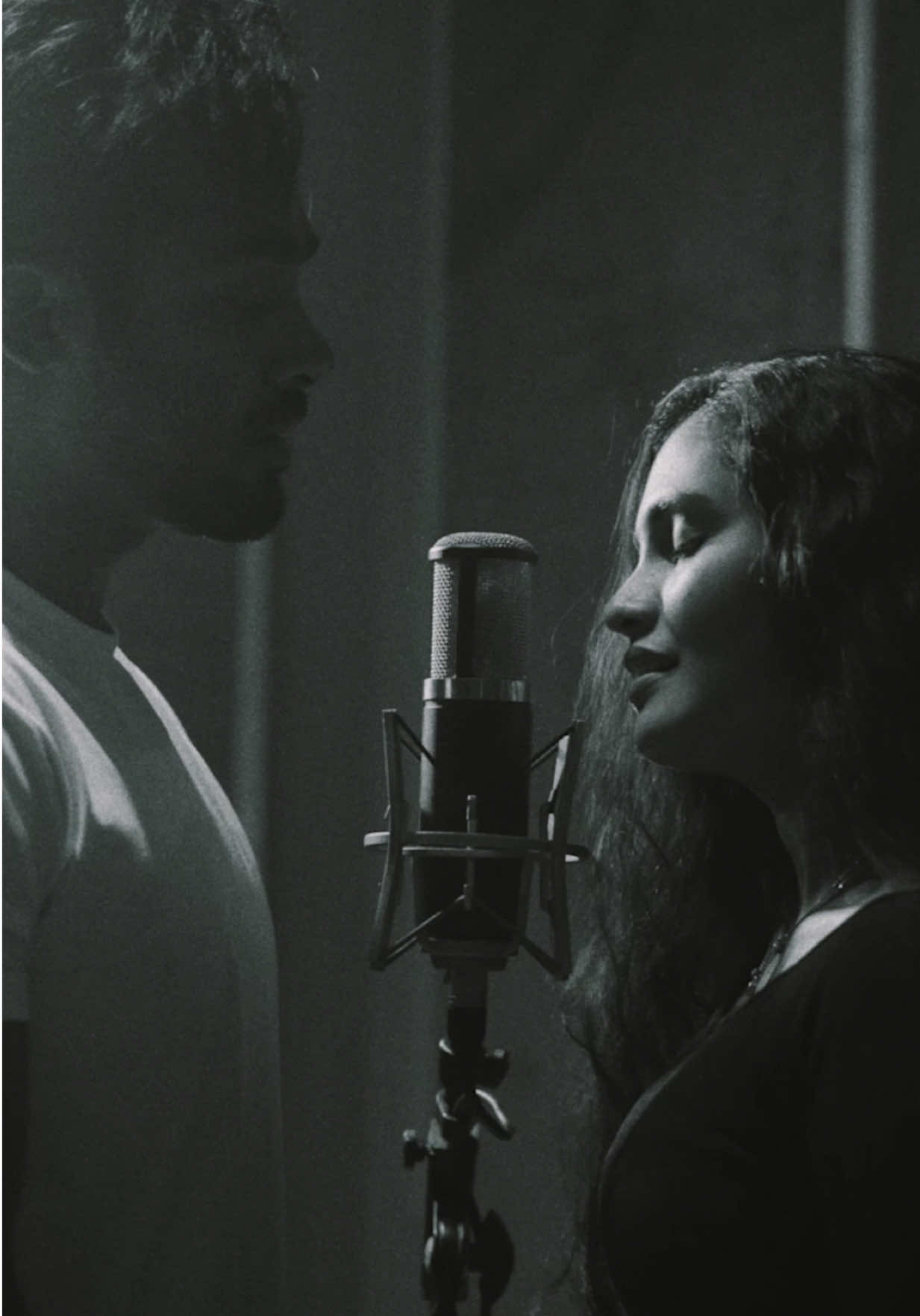 November 21, for you. ❤️‍🩹  අහිමි ආදරය,අහිමි බව  දැන දැන මියදීමත්.. හිමි වූ ආදරය, අහිමි වන බව දැන දැන මියැදීමත්… එකම හීරීමක්.. සම වෙන නොවෙන....🥀 Stay tuned | 2 more days 💌 | Dana Dana Ma | New Release  @DINNA @Amith Guru @manurangawijesekara @Chamil Pathirana 