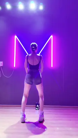 Laị lười rồi🤭🤭#DancebarMaiteo #dancebar 