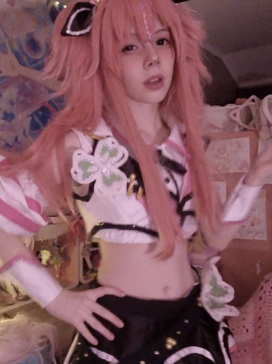 #airimomoi ☆ | stan twice ❤️‍🩹 ihate thid stupid cosplay slery giys im a bit insecure #projectsekaicosplay #airimomoicosplay #moremorejump #projectsekai 