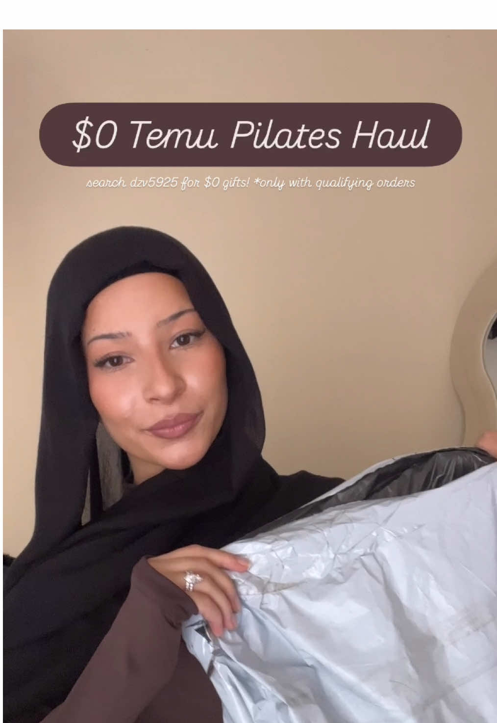 Been obsessed with my little Pilates routine lately and found the cutest pieces on Temu! Search dzv5925 on Temu search bar to unlock 24-Hour Exclusive $0 gifts & link in bio. @temu @temu_au #temuau #temufinds #unboxing #pilateshaul