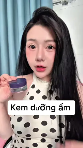 Em nó đây rồi... #xoaixuynh 🖤 #hobebar #kemduongam 