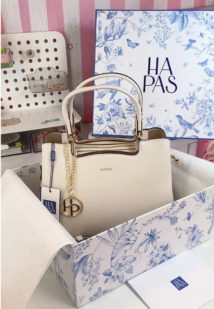 Mẫu túi basic , đơn giản nhưng vô cùng sang trọng đến từ nhà Hapas rất thích hợp làm quà tặng mẹ hay cô giáo 🥰 #tuixach #tuihapas #tuixachnu #tuixinh #hapas 